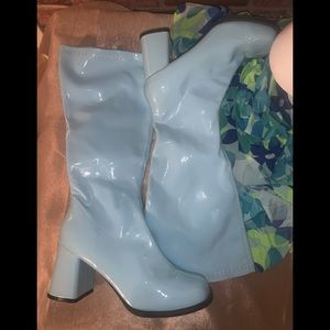 Ellie sky blue patent boots